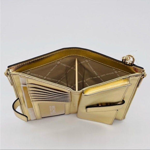 Michael Kors Large Double Zip Wallet Wristlet - Picture 4 of 10